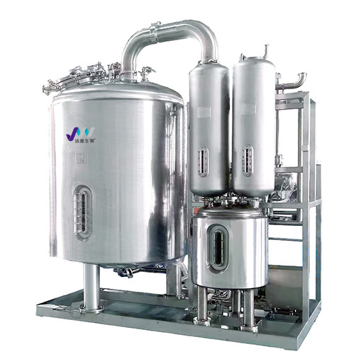 Low-temperature evaporation and concentration system